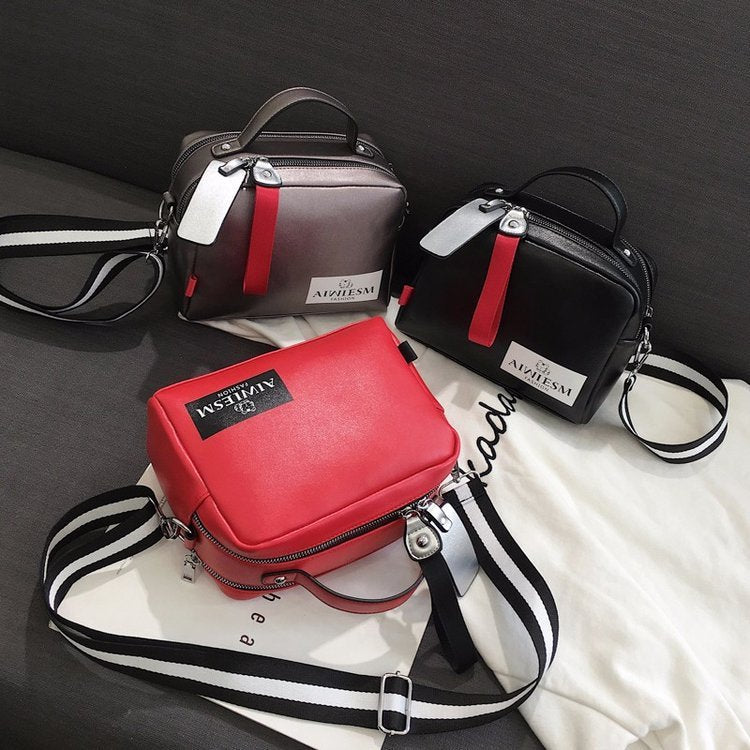 Wide Shoulder Strap Crossbody All-Match Soft Handbag - Paternora