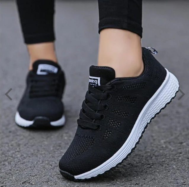 Women Shoes Sports Sneakers - Paternora