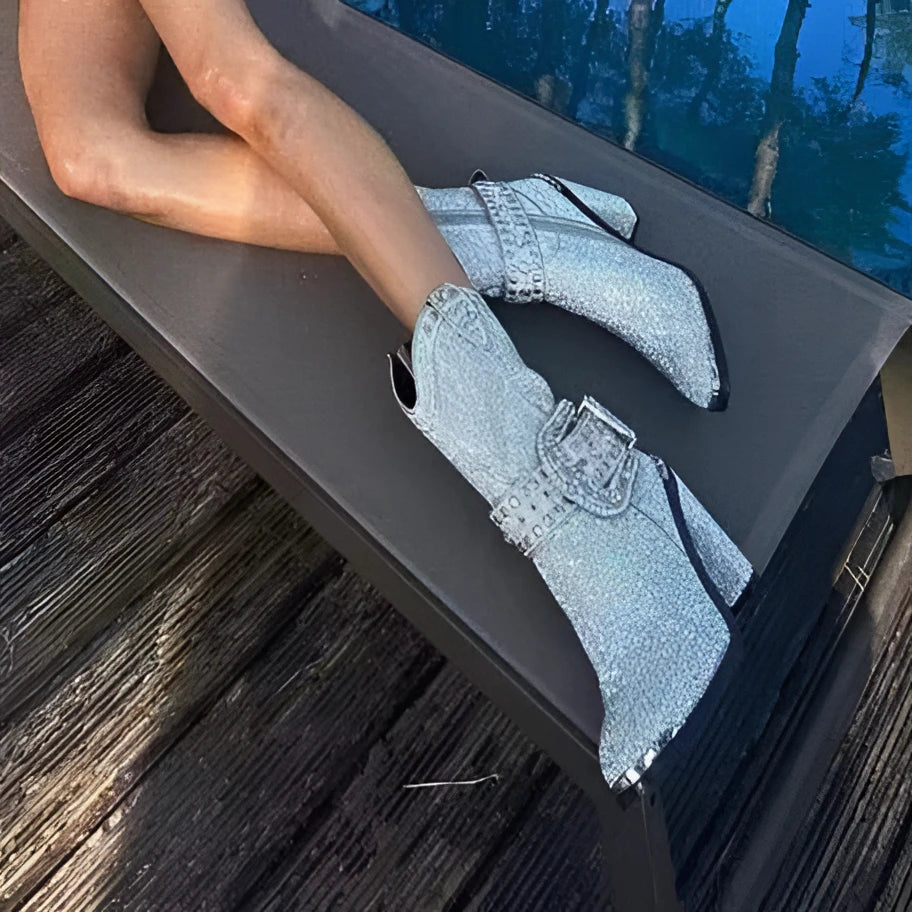 Women’s Fashionable Chunky Heel Catwalk Fashion Boots